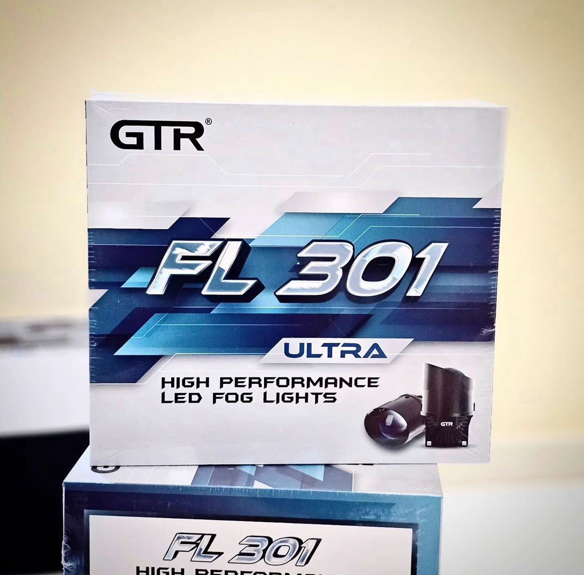 GTR 90W FL301 Fog Projector Lamp with High/ Low Beam blue lens with bracket