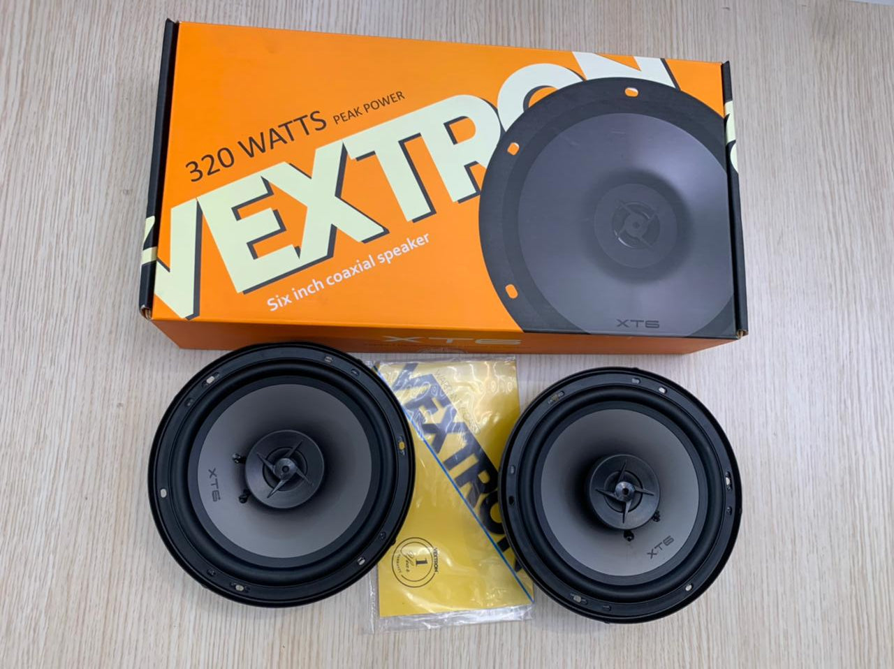 Vextron XT6 Speaker 320 Watt