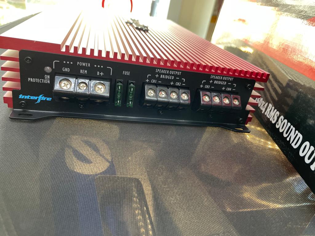 INTERFIRE IFR_444 100W RMS X 4 CHANNEL AMPLIFIER CLASS A