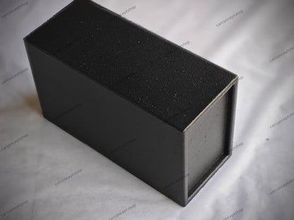 High-resolution shot of the scratch-resistant textured exterior finish.