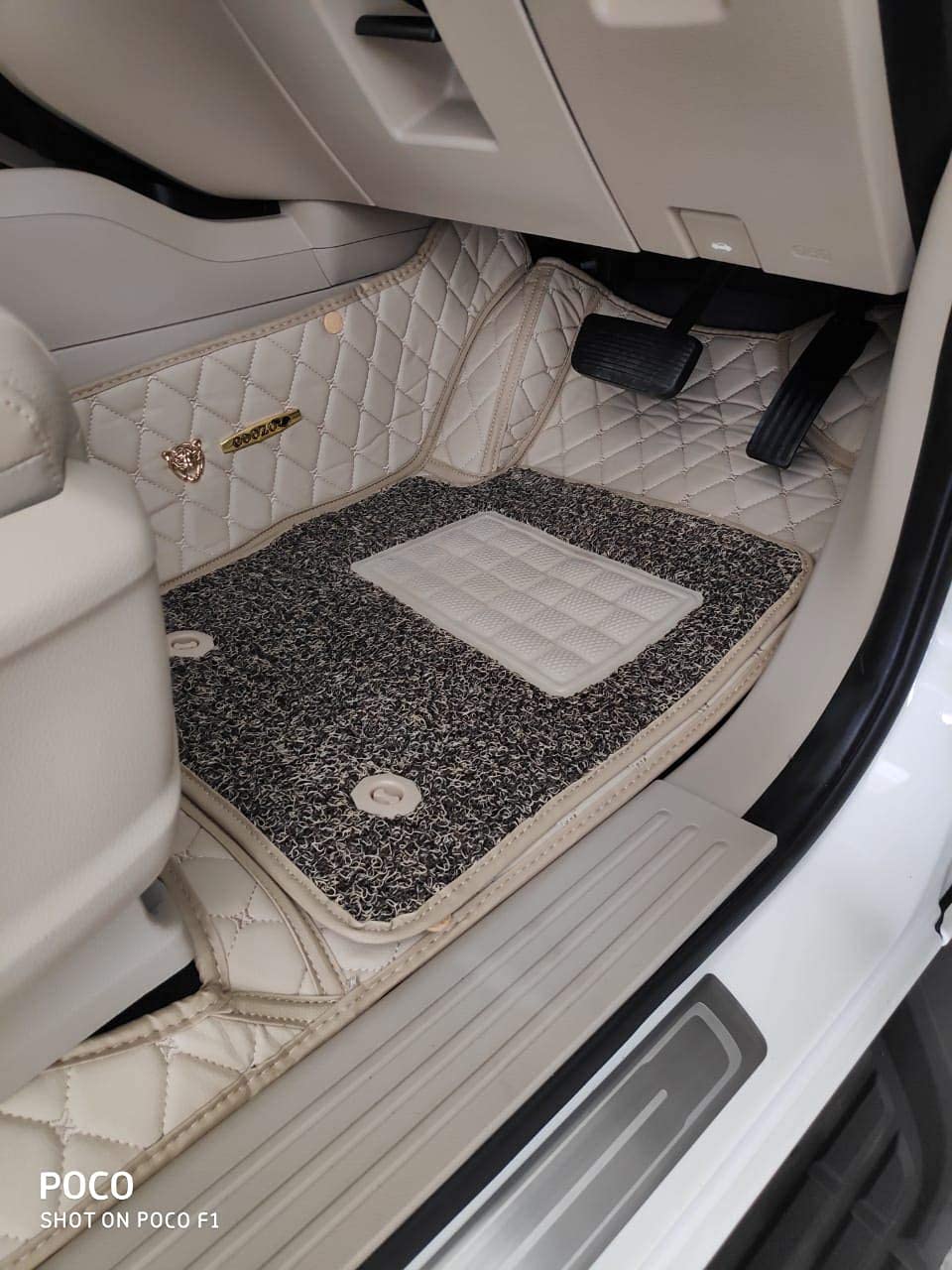 Ertiga car store floor mats